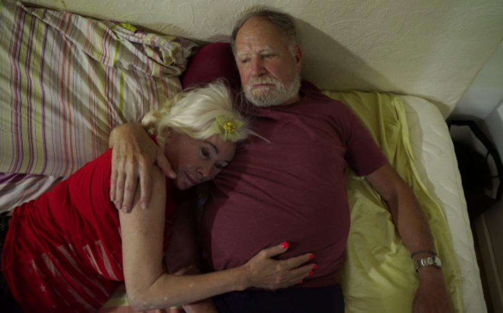 פריים מתוך "מונוגמיה"